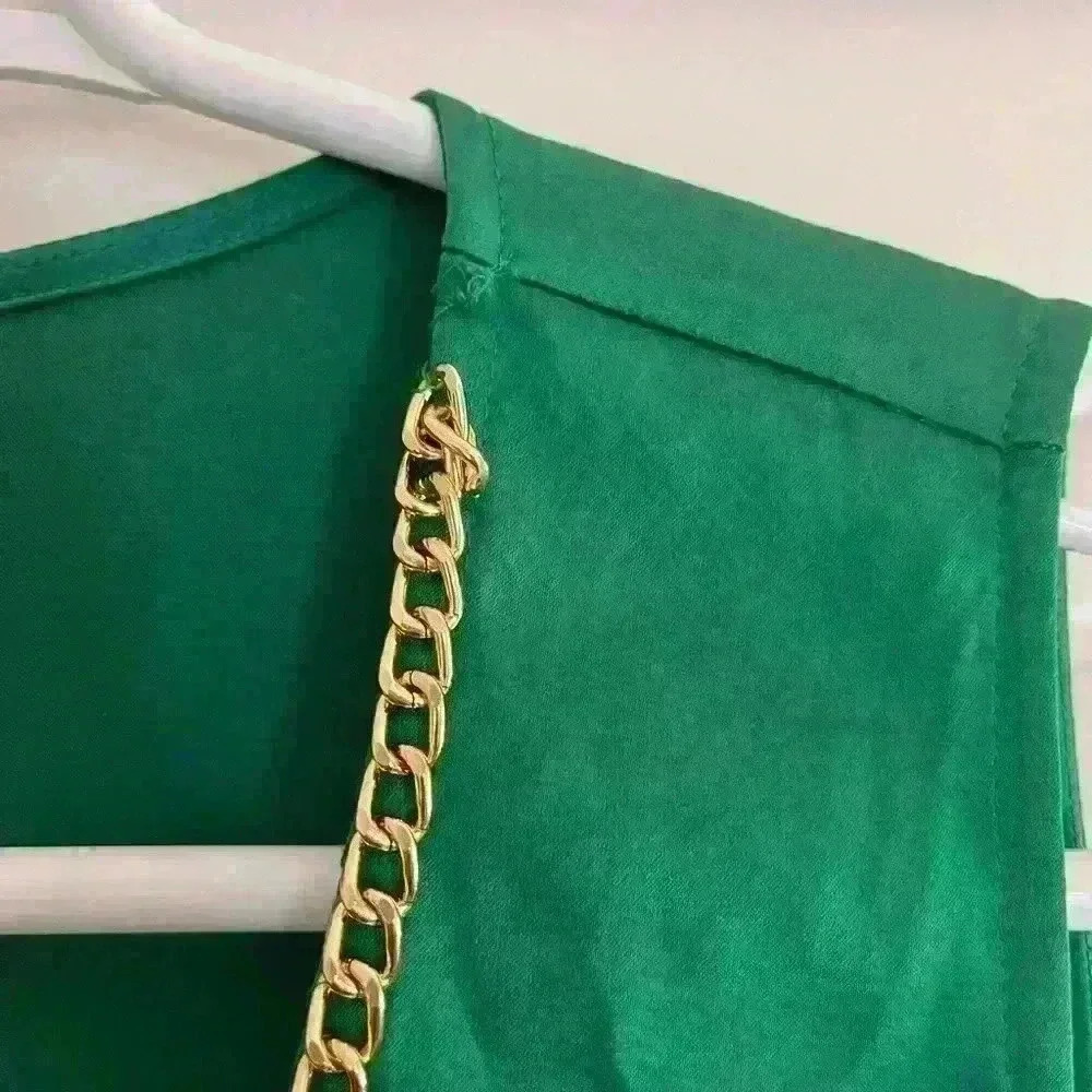 INC green top with gold chain detail. Size M. NWT - Picture 3 of 5